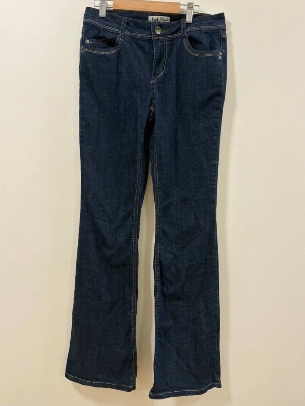 Vintage Y2K LEI Sophia Hip Hugger Flare Jeans Size 9 Long Low Rise
